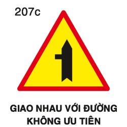 Biển báo nguy hiểm W.207c – Giao nhau với đường không ưu tiên (hai bên) | Châu Gia Phát Biển báo nguy hiểm W.207c – Giao nhau với đường không ưu tiên (hai bên) | Châu Gia Phát