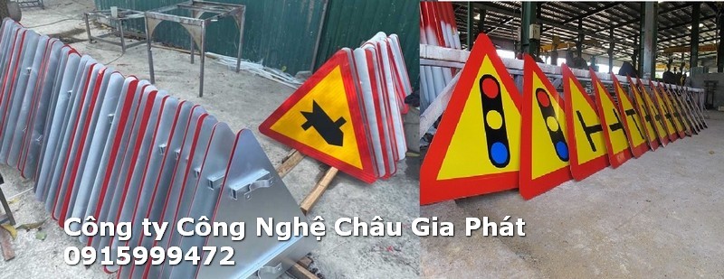 Biển báo nguy hiểm sản xuất hàng loạt